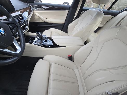 Used 2018 BMW 530i image 7