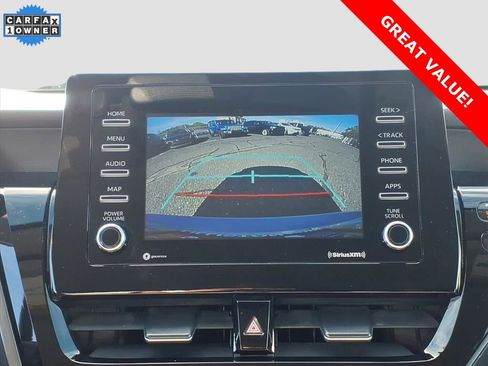 Used 2022 Toyota Camry SE image 18