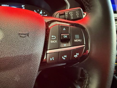 Used 2021 Ford Escape SE w/ SE Sport Appearance Package AWD/4WD image 14