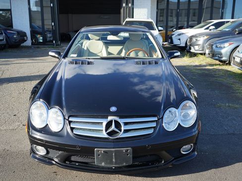 Used 2008 Mercedes-Benz SL 550 image 4