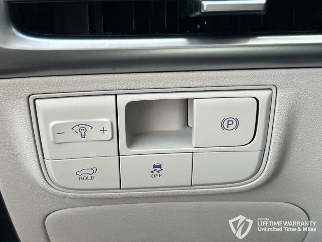 New 2026 Hyundai Tucson Limited FWD image 28