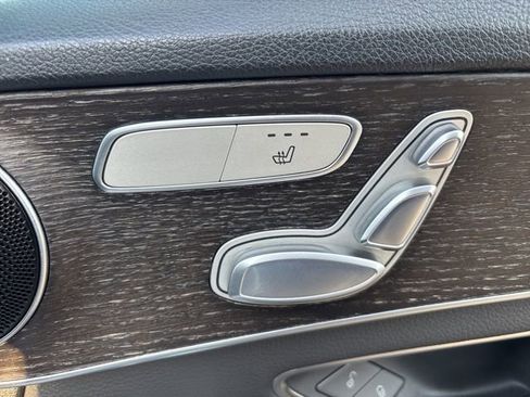 Used 2020 Mercedes-Benz C 300 Sedan image 21