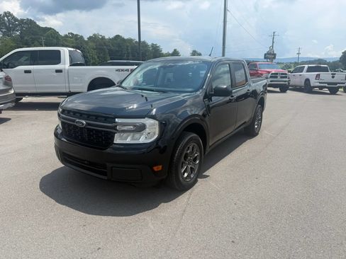 Used 2022 Ford Maverick XLT FWD image 2