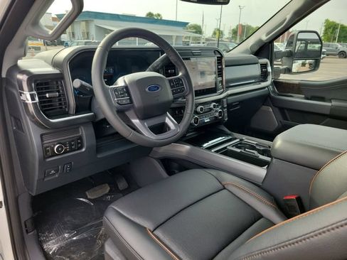 New 2026 Ford F250 Lariat w/ Black Appearance Package AWD/4WD image 11