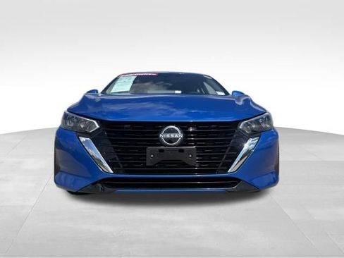 Used 2025 Nissan Sentra SV FWD image 3