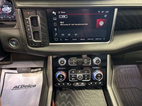 Used 2024 GMC Yukon Denali image 22
