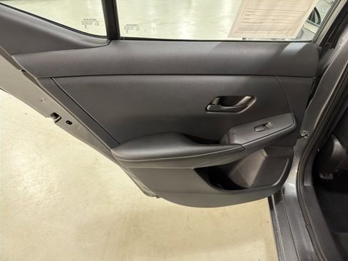 Used 2024 Nissan Sentra SV image 23