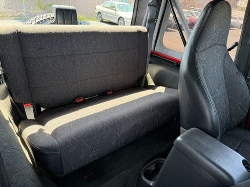 Used 2001 Jeep Wrangler SE AWD/4WD image 13
