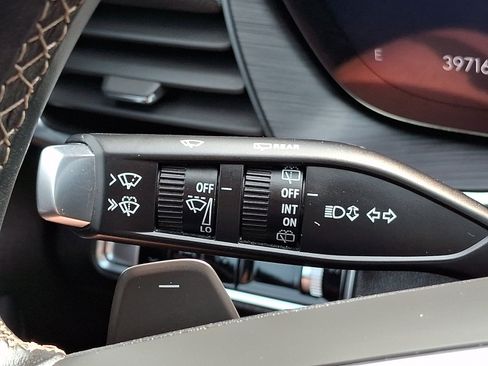Used 2024 Buick Envision Preferred AWD/4WD image 23