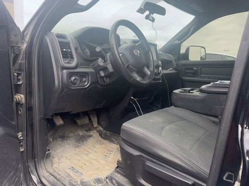 Used 2022 RAM 2500 Tradesman AWD/4WD image 2