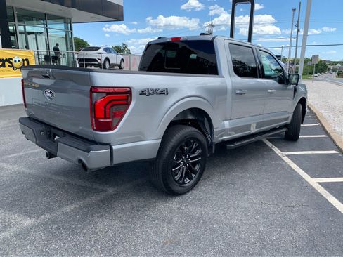 Used 2025 Ford F150 Lariat AWD/4WD image 6