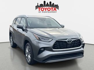 New 2026 Toyota Highlander Platinum video 1