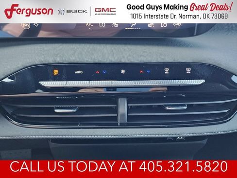 New 2026 Buick Enclave Sport Touring w/ Power Package FWD image 31