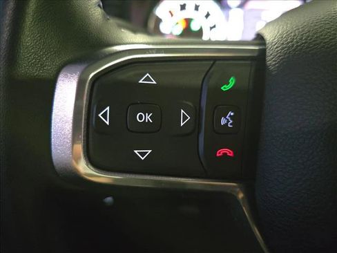 Used 2023 RAM 1500 Laramie AWD/4WD image 15