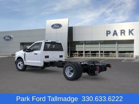 New 2025 Ford F350 XL RWD image 4