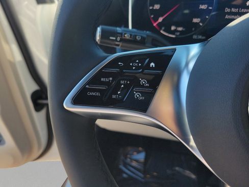Certified 2026 Mercedes-Benz GLC 300 image 29