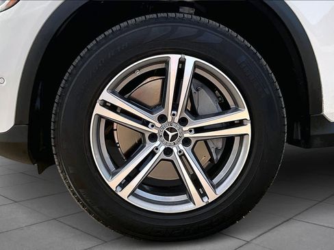 Certified 2021 Mercedes-Benz GLC 300 w/ Driver Assistance Package image 21