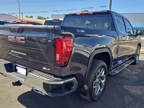 Used 2023 GMC Sierra 1500 SLT w/ SLT Premium Package image 3