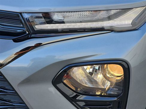 Certified 2023 Chevrolet TrailBlazer RS w/ Convenience Package image 35