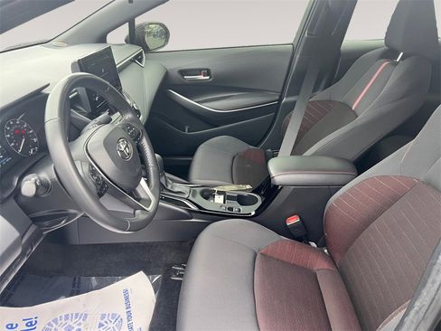 Certified 2024 Toyota Corolla SE image 9