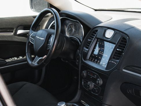 Used 2018 Chrysler 300 Touring w/ Sport Appearance Package RWD image 26