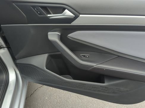 New 2026 Volkswagen Jetta SE image 16