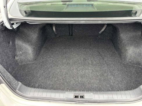 Used 2014 Nissan Altima 2.5 S w/ Sport Value Package image 10