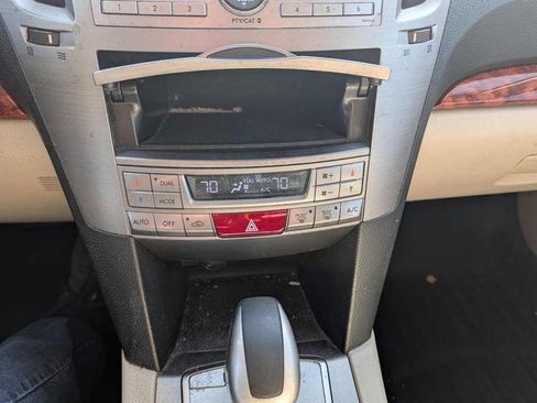 Used 2010 Subaru Outback 3.6R Limited AWD/4WD image 37