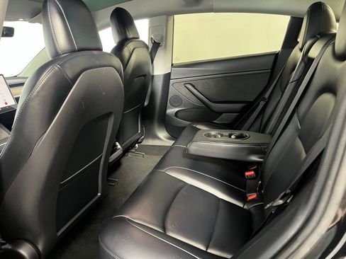 Used 2023 Tesla Model 3 Standard Range image 26