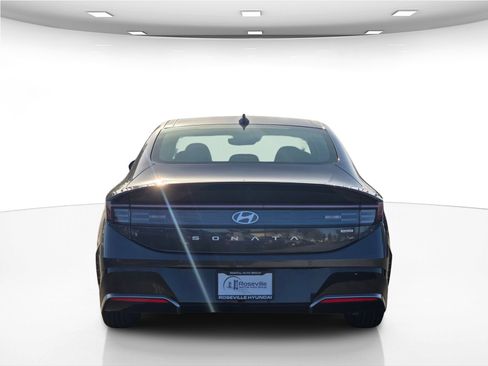 New 2026 Hyundai Sonata Limited image 7