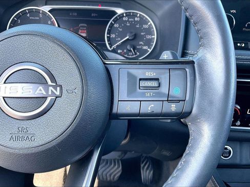 Certified 2023 Nissan Rogue SL w/ SL Premium Package AWD/4WD image 20