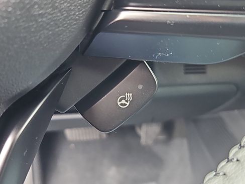 New 2026 Subaru Outback Limited AWD/4WD image 11