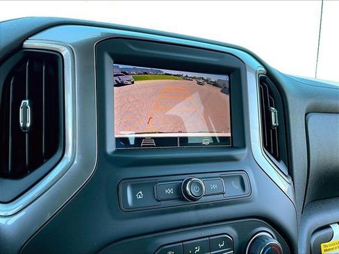 New 2026 Chevrolet Silverado 1500 Custom Trail Boss w/ LPO, Dark Essentials Package AWD/4WD image 15