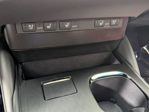 Used 2024 Lexus ES 350 F Sport w/ Accessory Package (Z2) FWD image 25