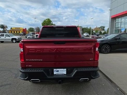 Used 2019 Chevrolet Silverado 1500 LT Trail Boss AWD/4WD image 4