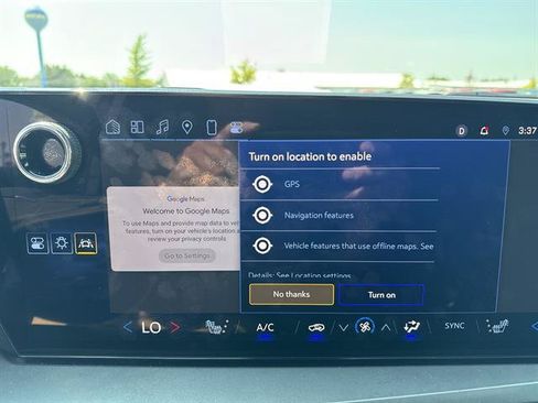 Certified 2024 Chevrolet Traverse LS w/ Midnight/Sport Edition FWD image 25
