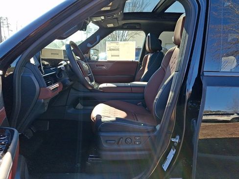 New 2026 INFINITI QX80 Autograph w/ Premium Cargo Package image 10