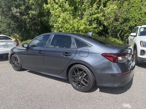 Used 2025 Honda Civic Sport image 3