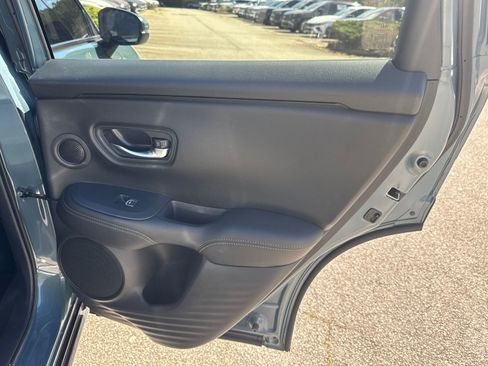 Used 2024 Honda HR-V EX-L image 16