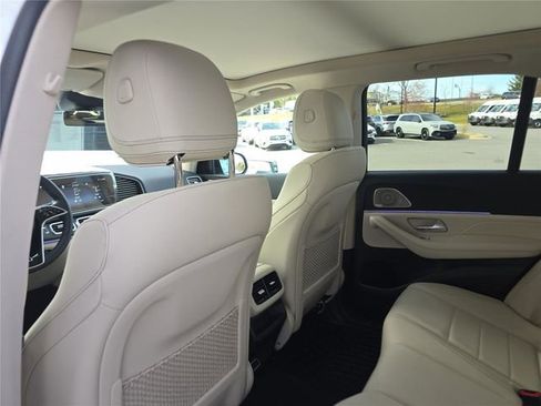 Used 2025 Mercedes-Benz GLE 350 4MATIC image 18