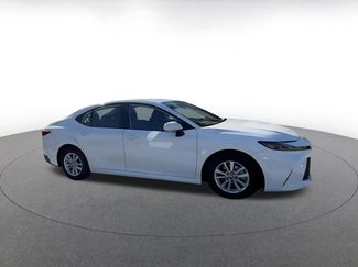 Used 2025 Toyota Camry LE video 2