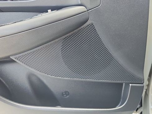 Used 2023 Hyundai Sonata SEL w/ Convenience Package image 17