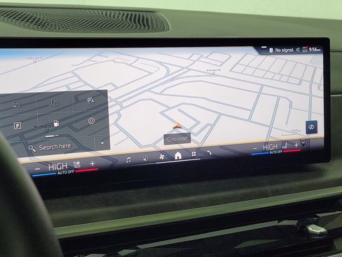 Certified 2025 BMW X7 xDrive40i image 18