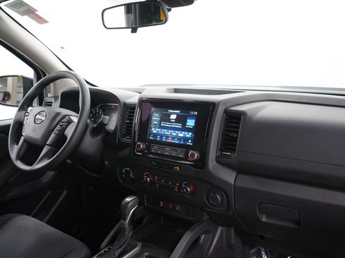 Used 2023 Nissan Frontier S w/ Technology Package AWD/4WD image 13