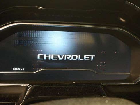 Used 2024 Chevrolet Silverado 1500 LTZ RWD image 11