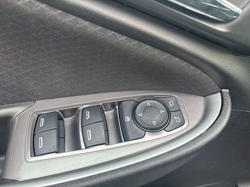 Used 2024 Chevrolet Malibu LT image 10