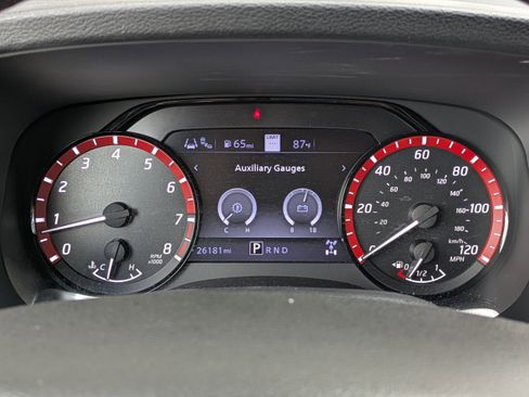 Used 2022 Nissan Frontier PRO-4X AWD/4WD image 29