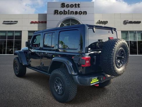 Certified 2022 Jeep Wrangler Unlimited Rubicon w/ Xtreme Recon 35" Tire Package image 3