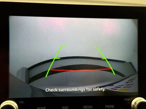 Used 2023 Mitsubishi Eclipse Cross SE image 16