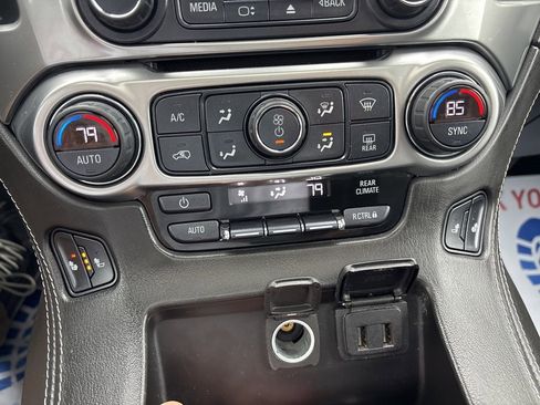 Used 2020 Chevrolet Tahoe LT image 33